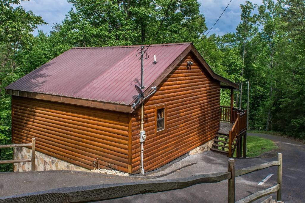 Holly Tree Hideaway - Semi Secluded Mtn Setting Villa Sevierville Exteriör bild